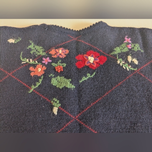 SUSAN BRISTOL Vintage Wool Sweater - Picture 4 of 6